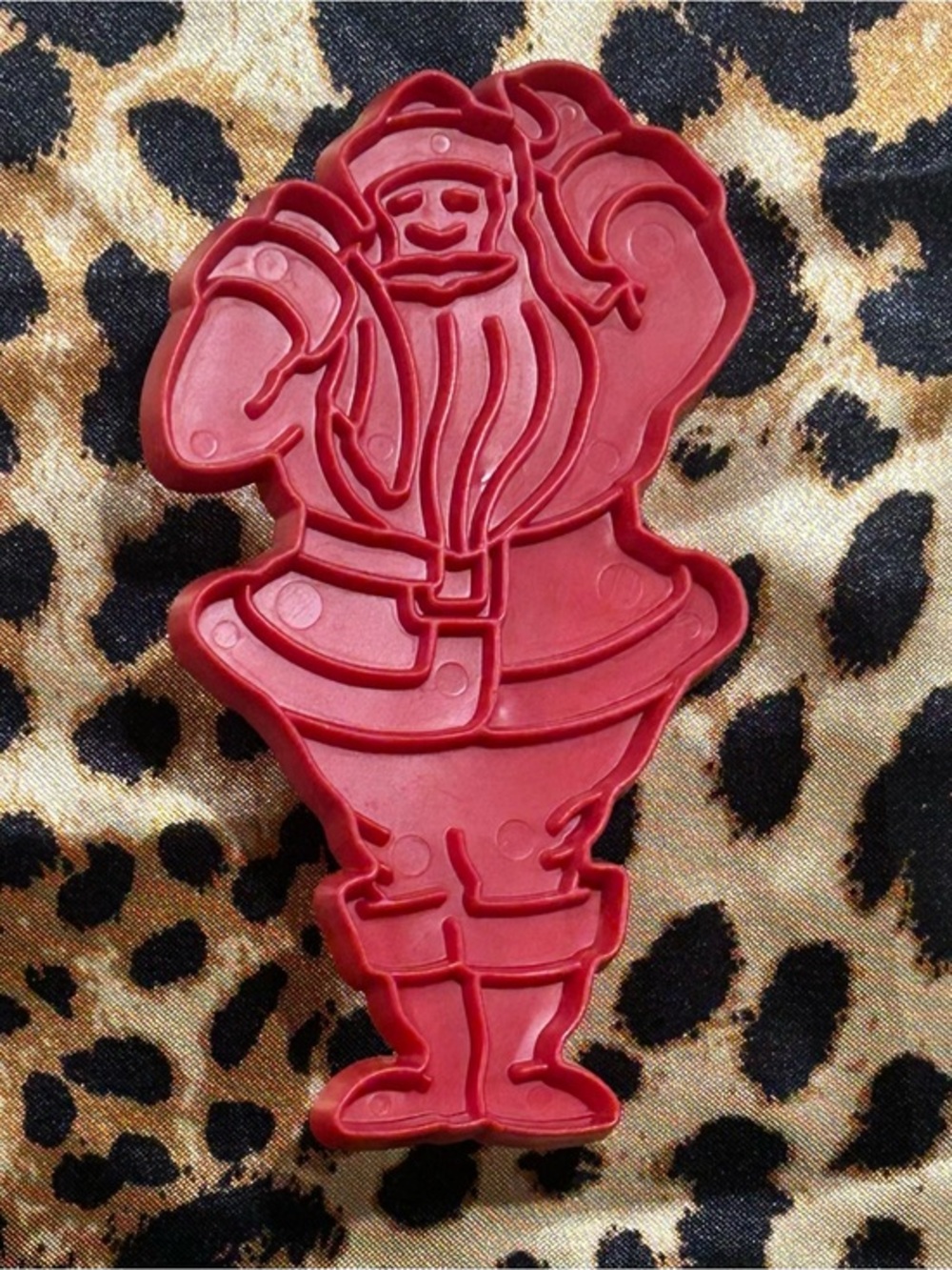 Vintage Tupperware Red Plastic Santa Claus 5 inch Cookie Cutter